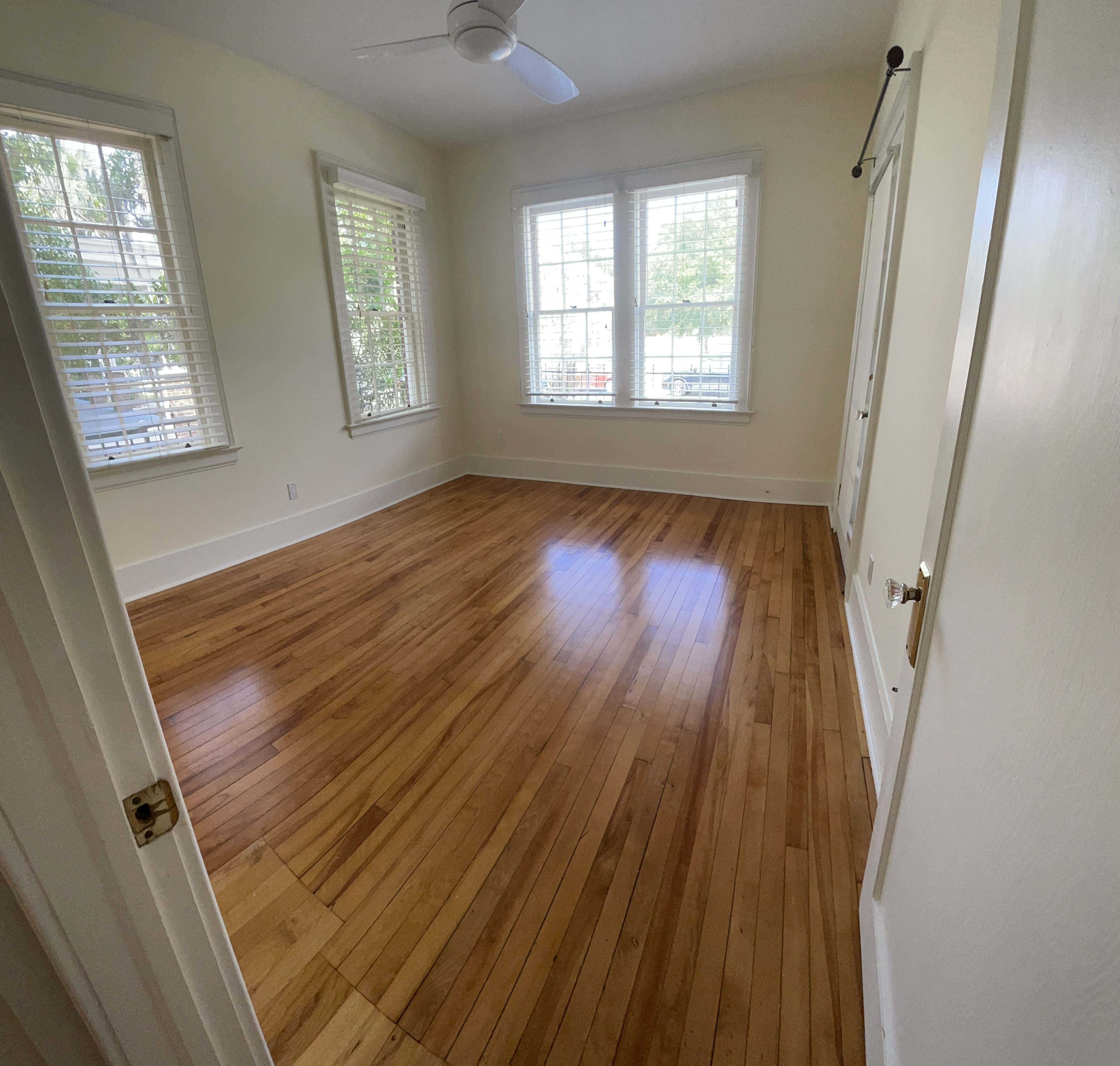Hardwoood Floors